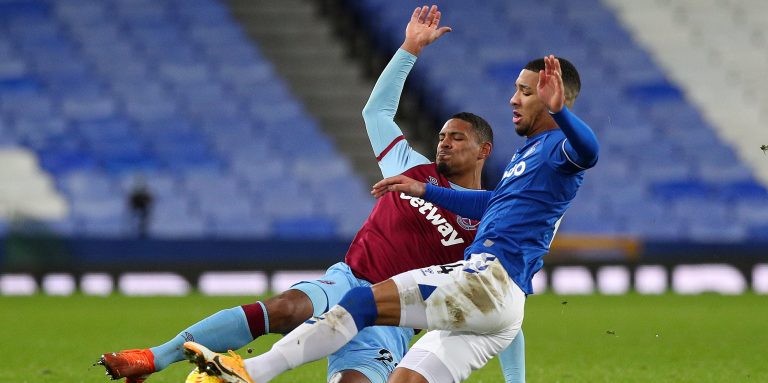 Ajax in talks with West Ham over deal for Sebastien Haller
