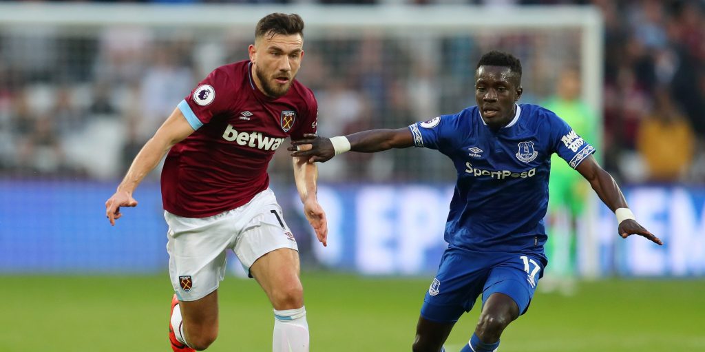 Report: West Ham make late bid to sign Idrissa Gueye