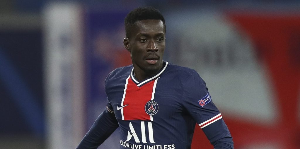 West Ham fans split on links with late swoop for Idrissa Gueye