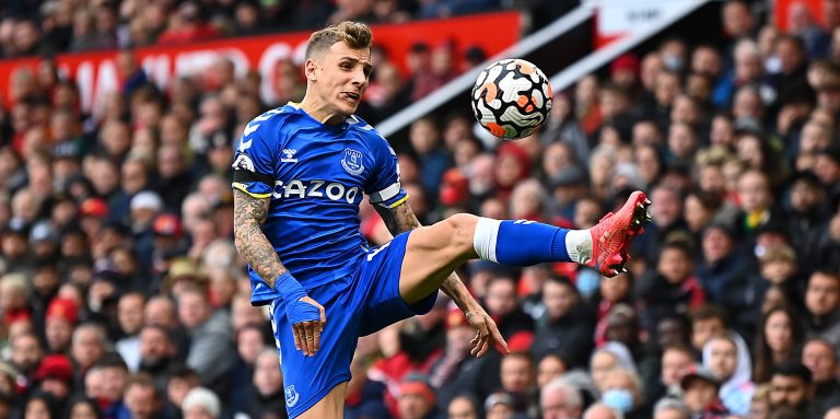 Virals: West Ham ‘enter talks’ for Everton left-back Lucas Digne