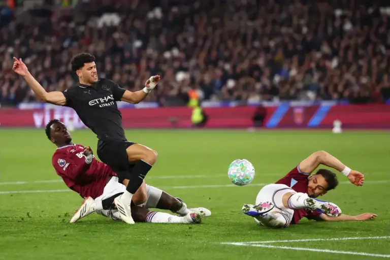 West Ham 1-1 Manchester City: Valiant Hammers earn point to take them out of the bottom three