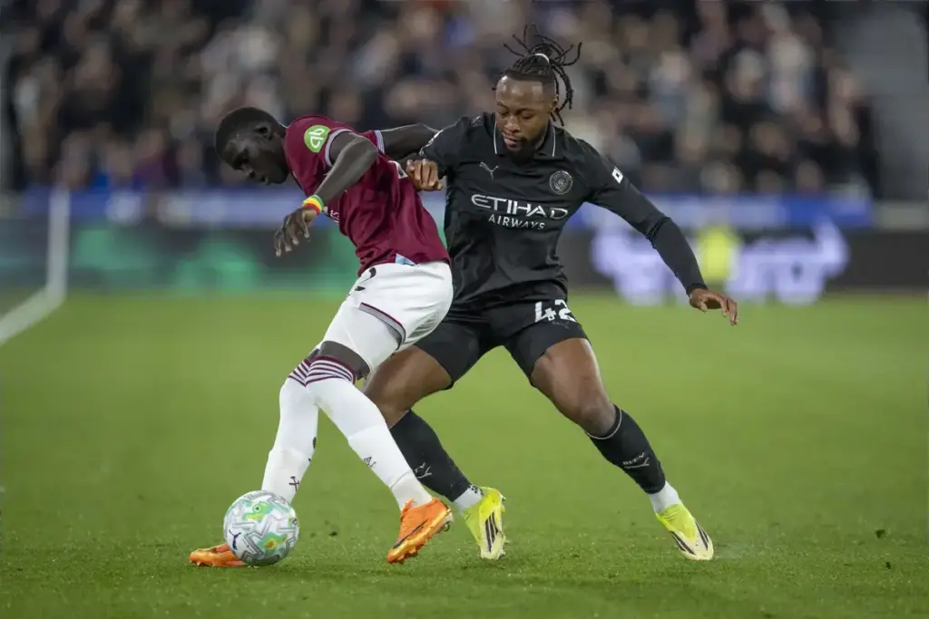 “Everyone is together”: West Ham’s Malick Diouf on what makes this team special