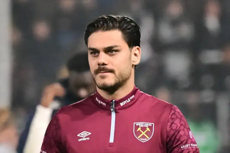West Ham’s Mavropanos ‘constantly there’ as Greece blow lead against Netherlands