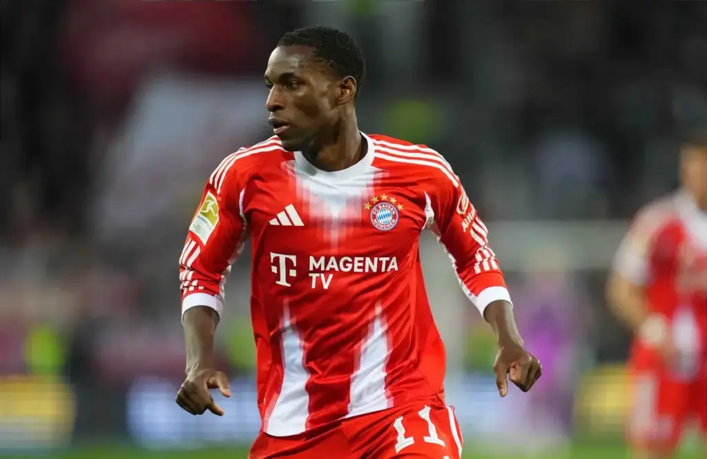West Ham eye move Chelsea forward but face battle to convince player
