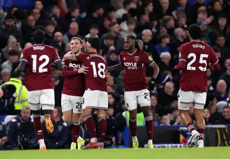 Chelsea eye West Ham trio if Hammers cannot avoid relegation