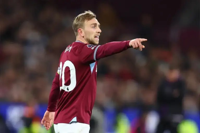 Liverpool to revisit West Ham captain interest after injury news
