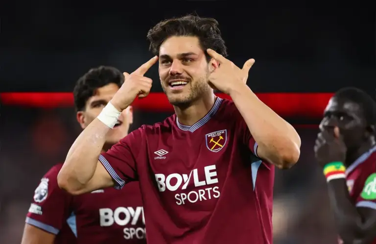 West Ham looking to tie down standout central defender