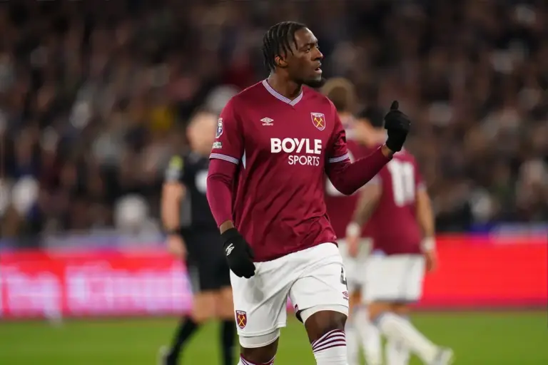 Fulham and Aston Villa join fight for West Ham’s star loanee