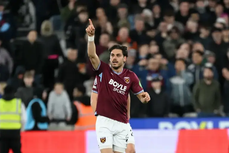 “We want to fight until the end”: Goal scoring West Ham defender states there is more to come from the team