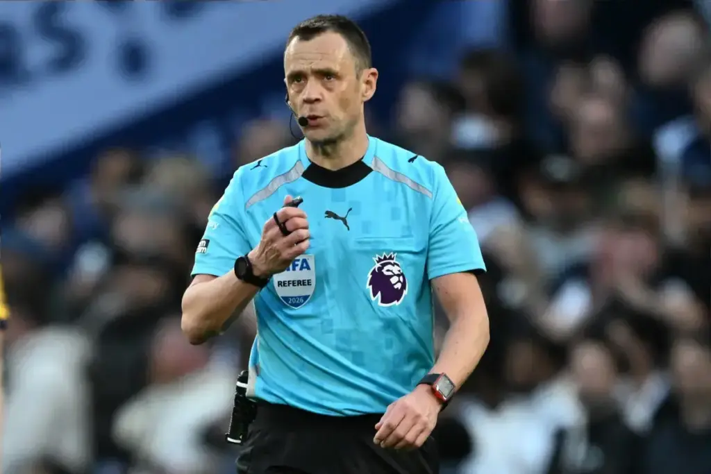 Ref Watch: Match Officials confirmed for West Ham vs Everton
