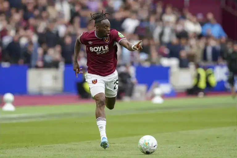 Everton target West Ham defender as relegation fire sale begins