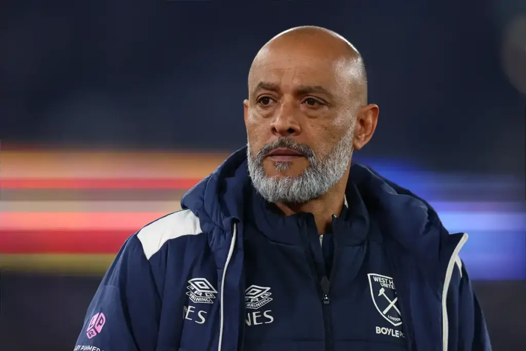 West Ham boss may join potential Championship pay cuts after confirming stay