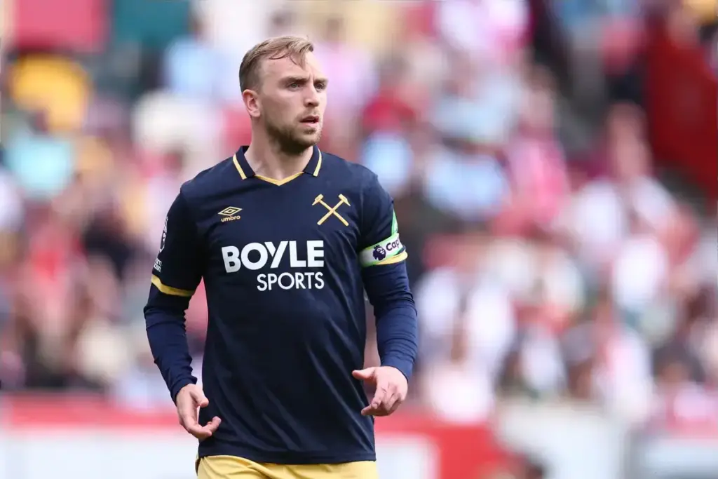 West Ham captain wants to stay at the club, on one condition