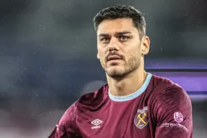 West Ham’s Mavropanos plays down injury concern and reveals Greece apology