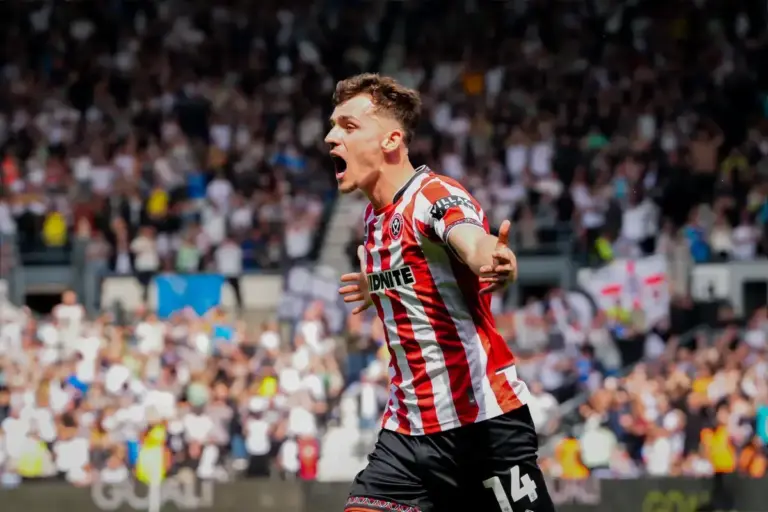 West Ham plot move for Sheffield United full-back as exits loom