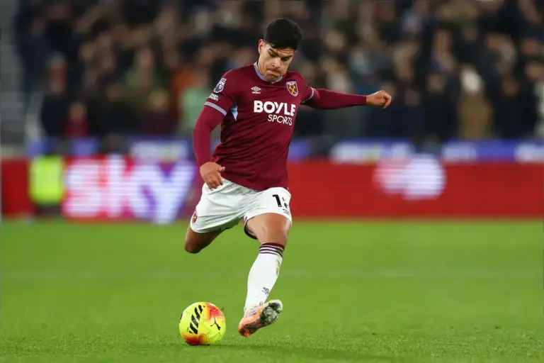 Today’s West Ham Talking Points: Fernandes to Tottenham Plus Kretinsky’s Rebuild