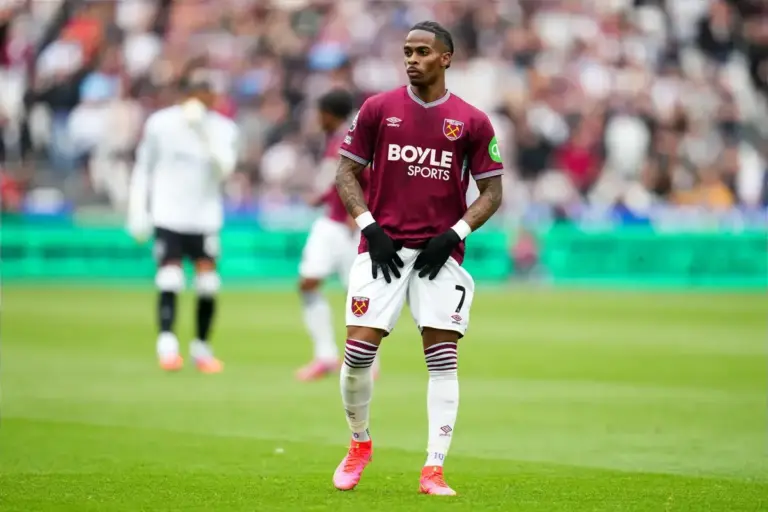 Crysencio Summerville Transfer Race Widens As West Ham Face Summer Pressure