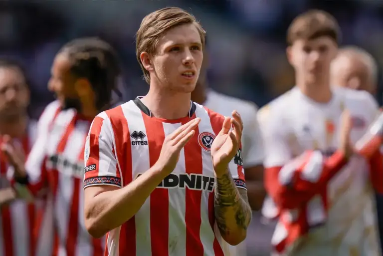 West Ham targeting Sheffield United midfielder