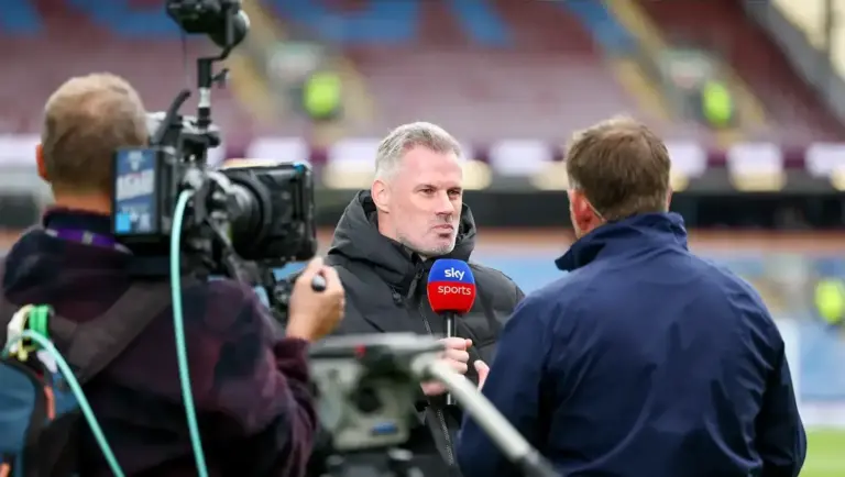 Sky Sports pundit highlights issue that continues to divide West Ham fanbase