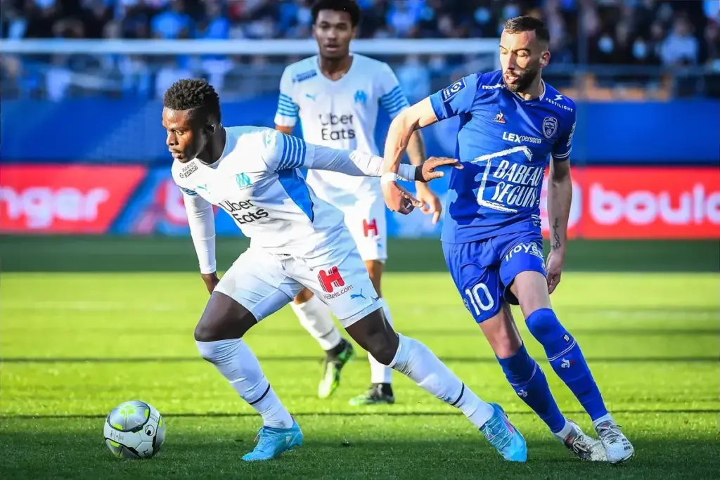 West Ham forward pictured after 15-goal striker transfer offer