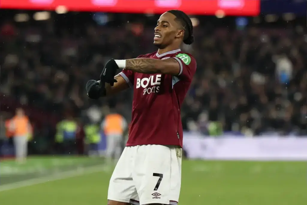 West Ham complete huge £60m Summerville sale after medical