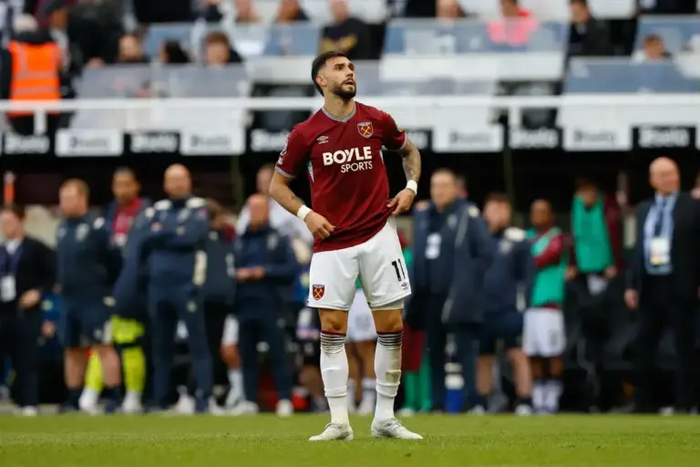 West Ham must reject Taty Castellanos loan after exit request