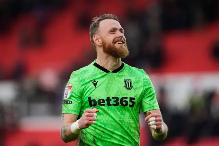 Viktor Johansson Gives West Ham Goalkeeper Option After Lukasz Fabianski Exit