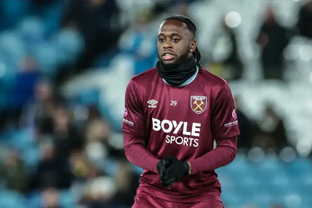 Aaron Wan-Bissaka playing for West Ham United