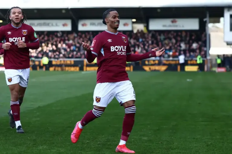 West Ham officially announce Crysencio Summerville sale to Al Hilal