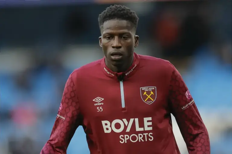 Young West Ham academy player in training