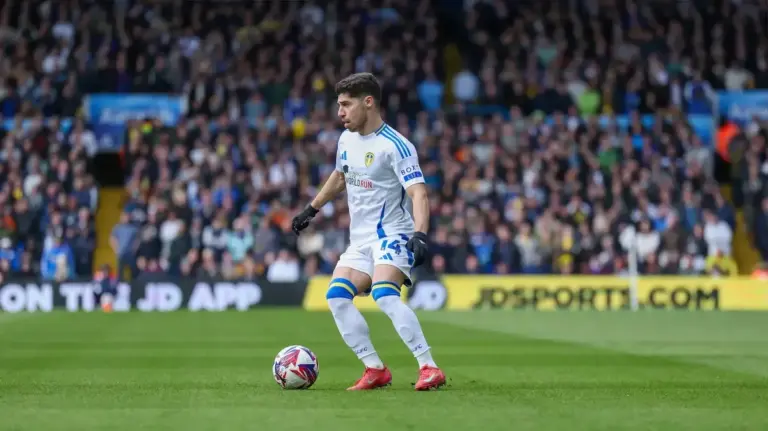 West Ham make Tottenham winger top transfer target