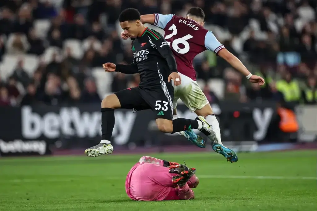 West Ham explore Arsenal double loan for Nelson and Nwaneri
