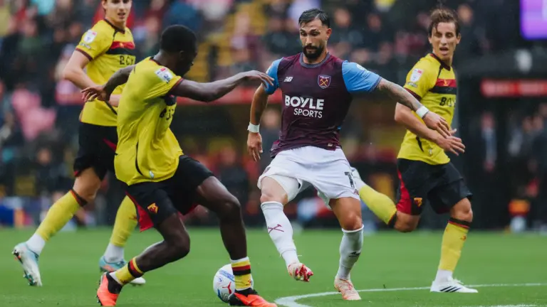Watford 1-1 West Ham: Hammers held as winless start drags on