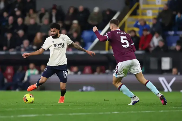 Burnley promotion record sends huge warning to West Ham before opener