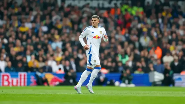 Joel Piroe close to West Ham move as Nuno lands top target