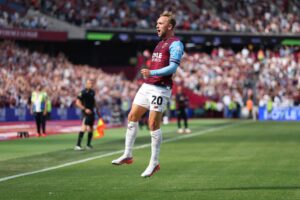Bolton 2-3 West Ham: Bowen double sends Hammers top